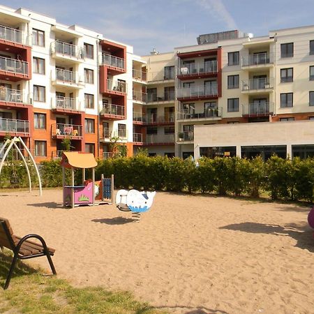 Апартаменты Apartament Z Basenem Laura Polanki Park Колобжег Экстерьер фото