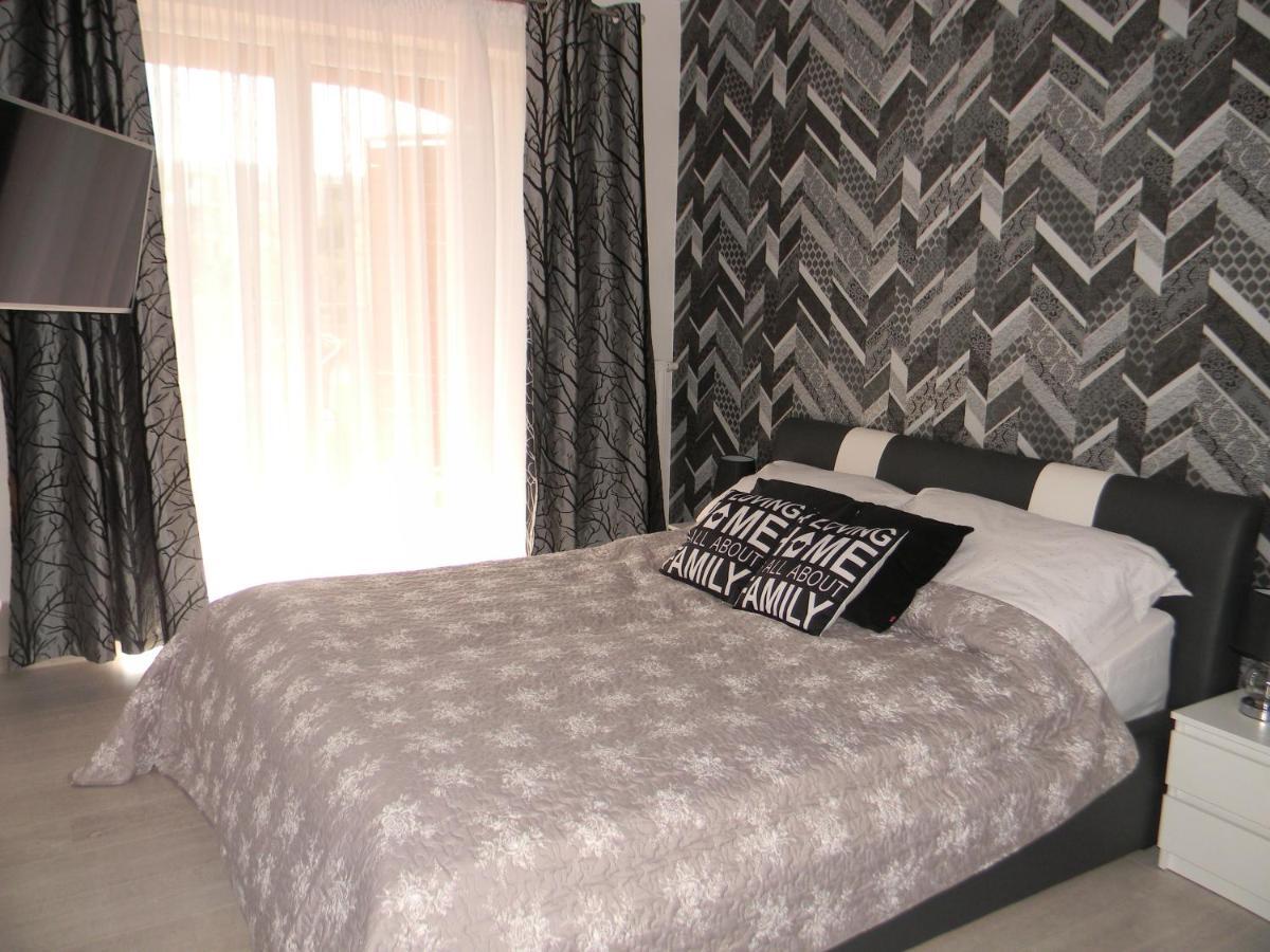Апартаменты Apartament Z Basenem Laura Polanki Park Колобжег Экстерьер фото